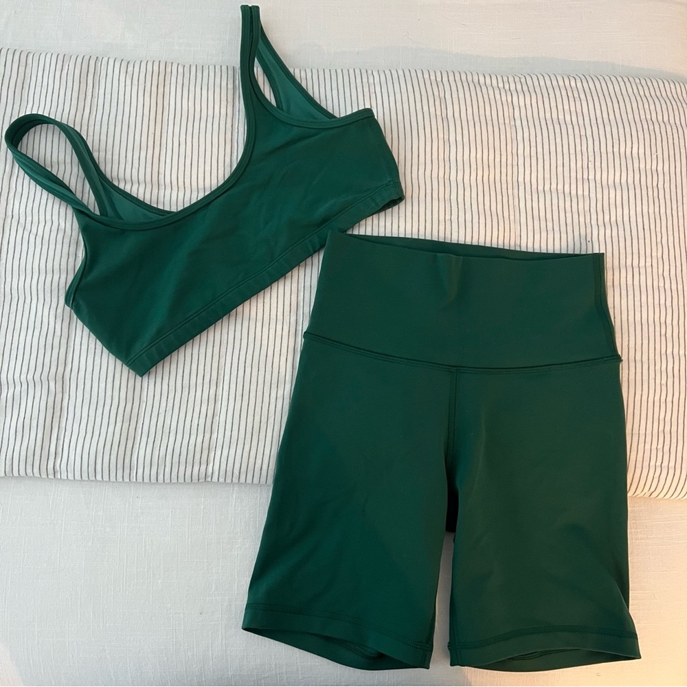 Aritzia TnAction Set